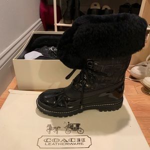Coach Black Winter Boots with Fur